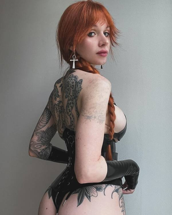 Slim Girls (36 pics)