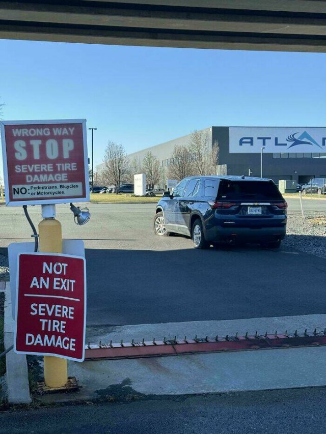 Terrible Drivers (24 pics)