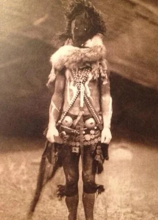 Creepy Photos (21 pics)