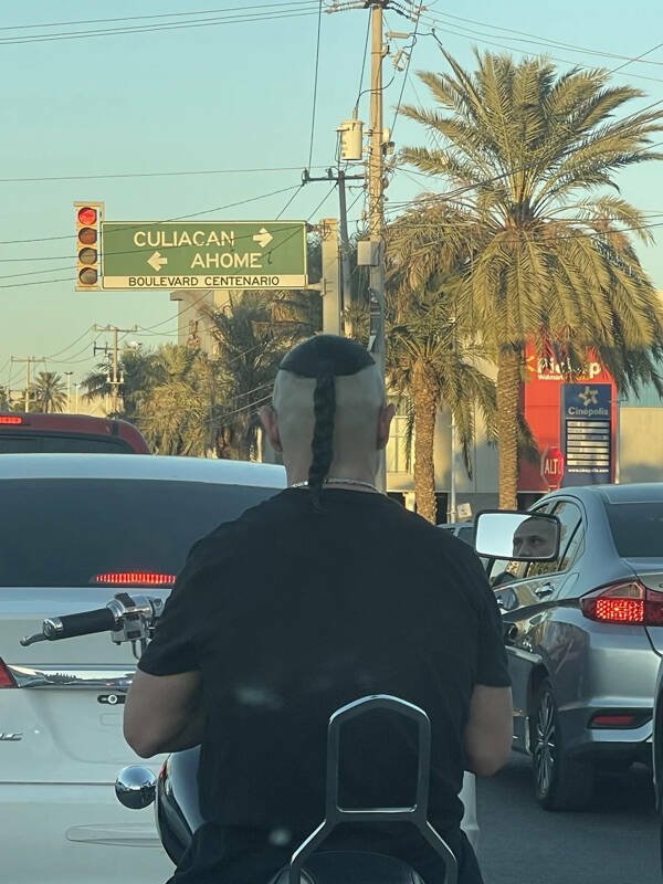 Awful Haircuts (25 pics)
