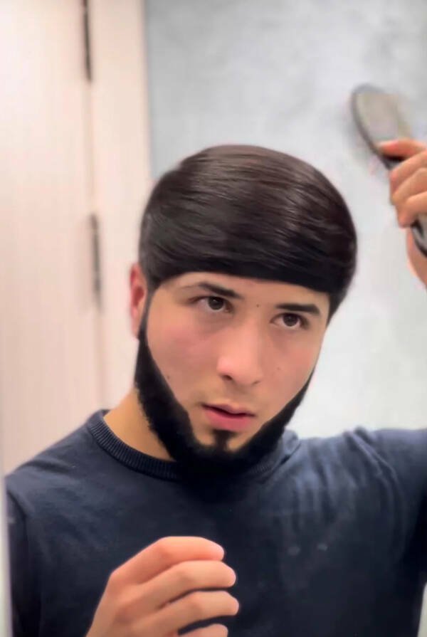Awful Haircuts (25 pics)