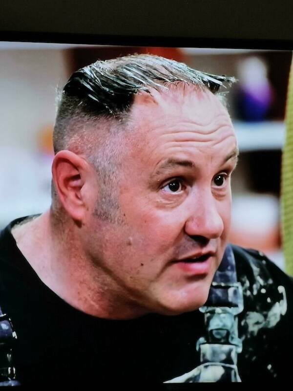 Awful Haircuts (20 pics)