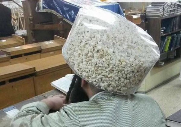 What Is Going On Here? (37 pics)