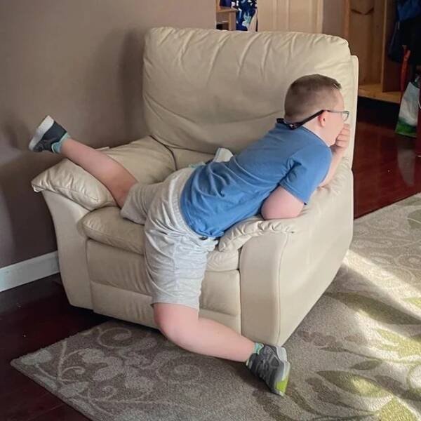 What Is Going On Here? (37 pics)