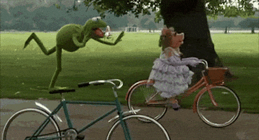 Odd Thoughts (15 gifs) Odd Thoughts (15 gifs)