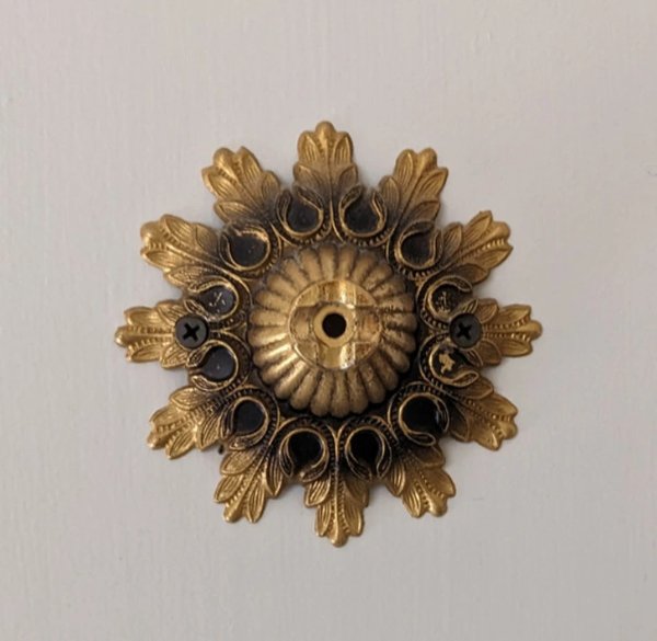 What Are These Things? (15 pics)