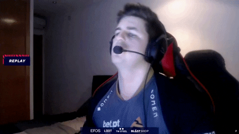 Odd Thoughts (14 gifs) Odd Thoughts (14 gifs)