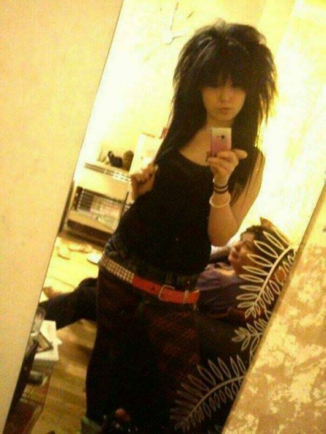 People Share Their Awkward Photos From The Past (24 pics)