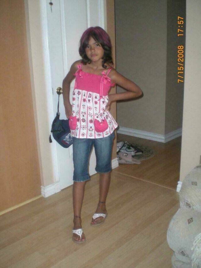 People Share Their Awkward Photos From The Past (24 pics)