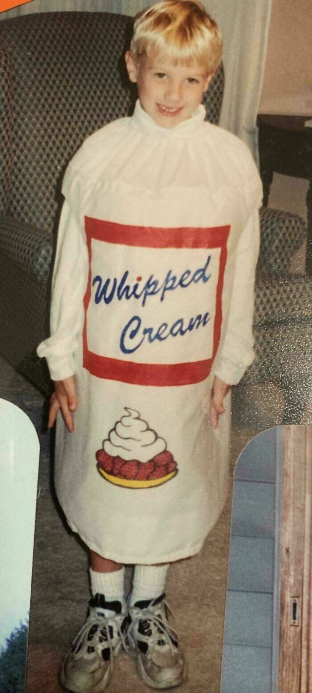 People Share Their Awkward Photos From The Past (24 pics)