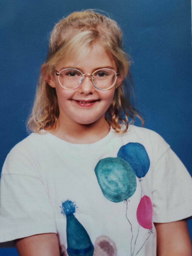 People Share Their Awkward Photos From The Past (24 pics)