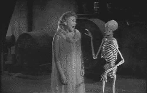 Creepy Facts (15 gifs) Creepy Facts (15 gifs)