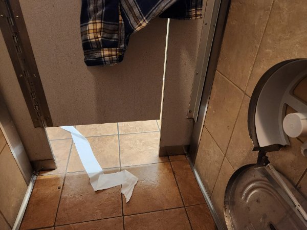 Bad Days Happen (24 pics)
