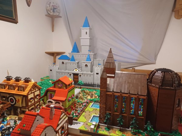 Cool LEGO Constructions (28 pics)