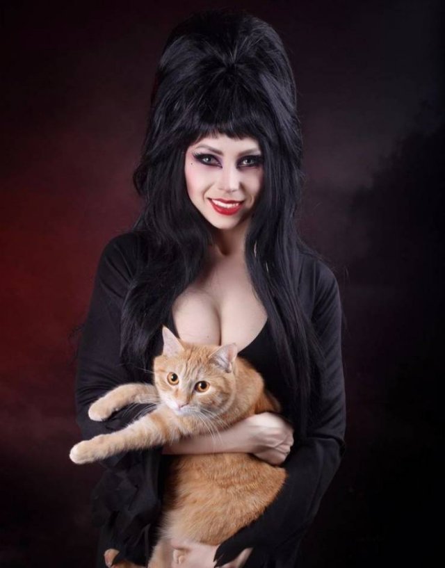 Cosplay Girls (35 pics)