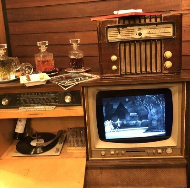 Nostalgic Things From The Past (23 pics)