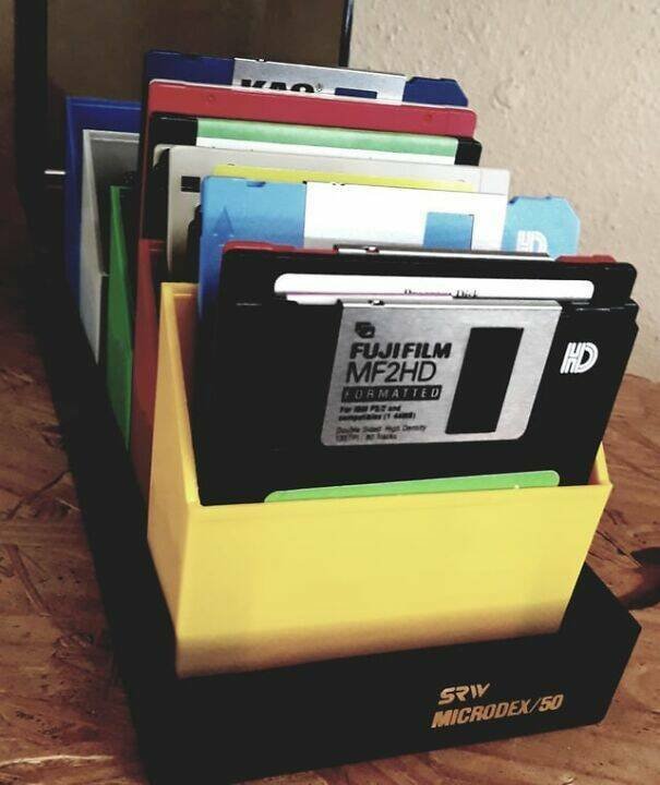 Nostalgic Things From The Past (23 pics)