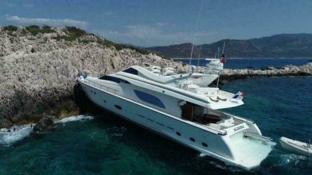 Expensive Fails (15 pics)
