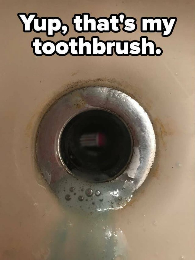 Bad Days Happen (22 pics)