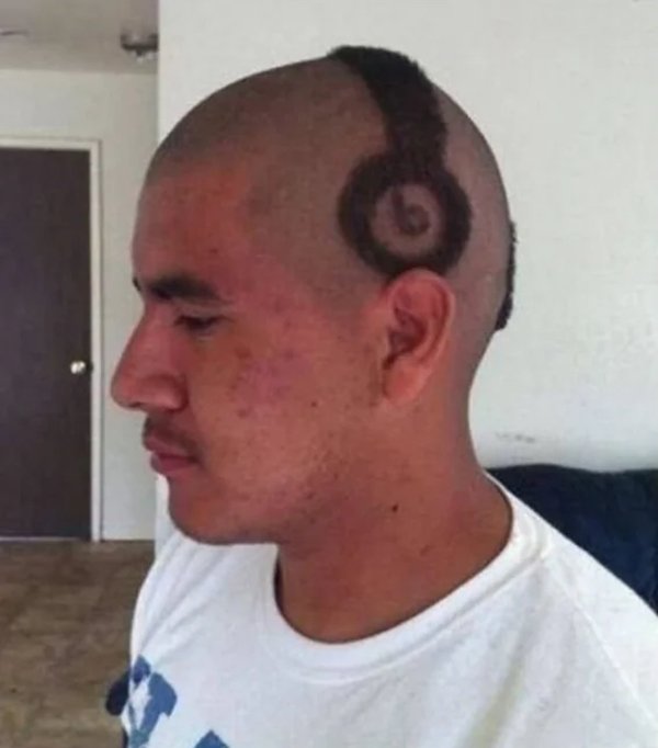 Awful Haircuts (23 pics)