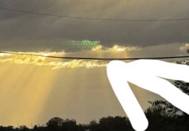 Glitches In The Matrix (25 pics)