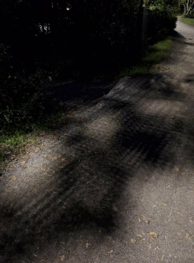 Glitches In The Matrix (25 pics)