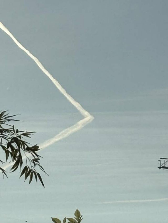 Glitches In The Matrix (25 pics)