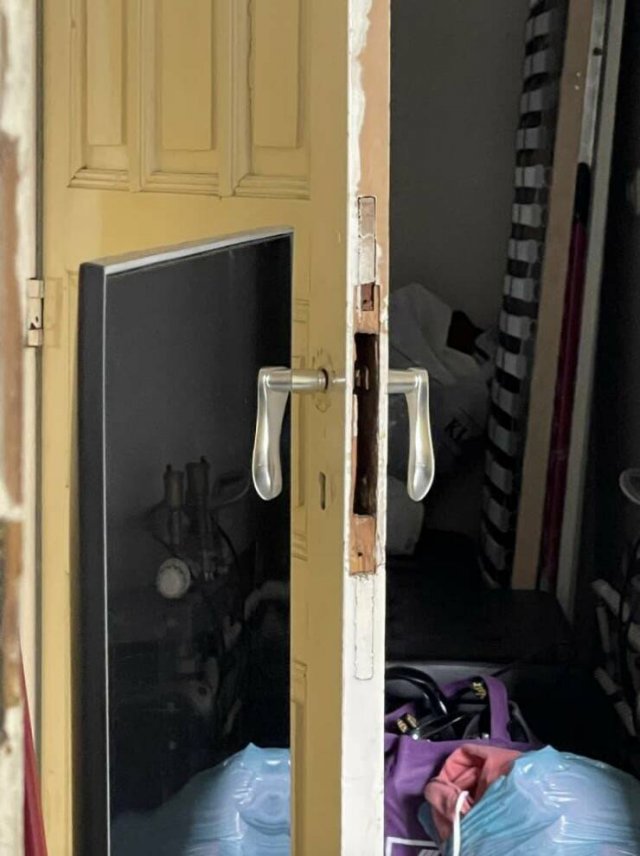 Glitches In The Matrix (25 pics)