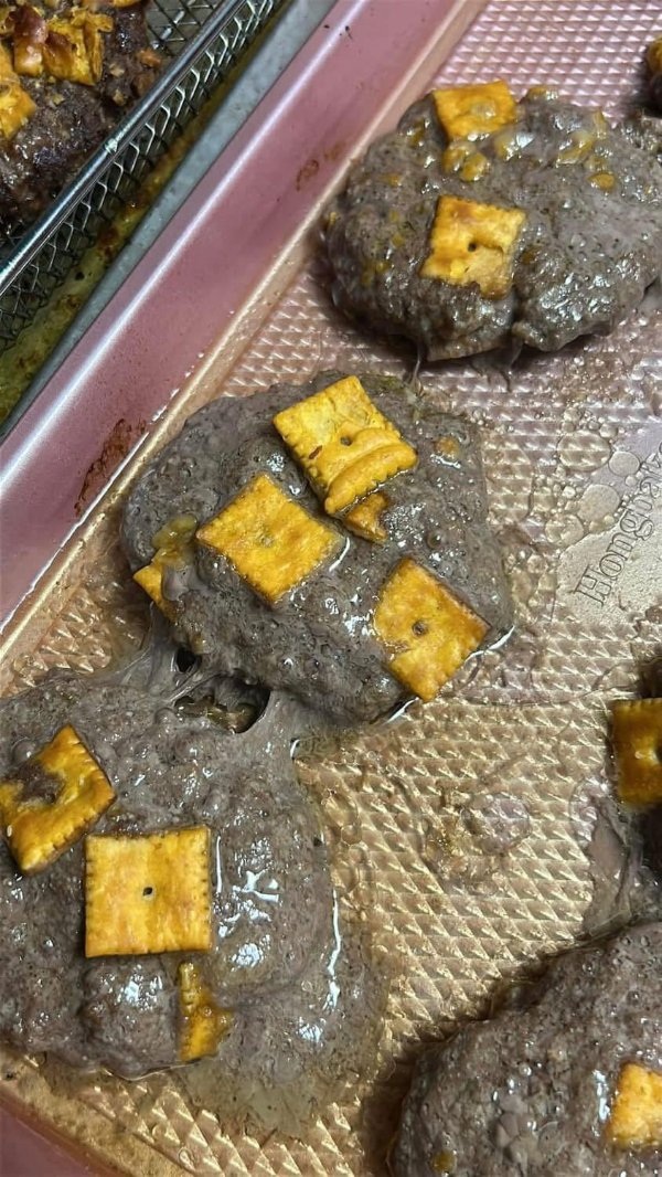 Really Weird Dishes (24 pics)
