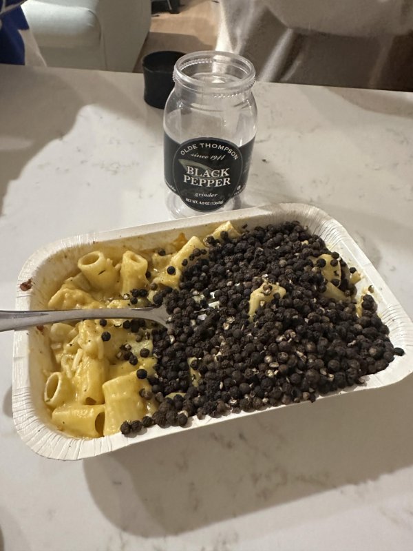 Really Weird Dishes (24 pics)