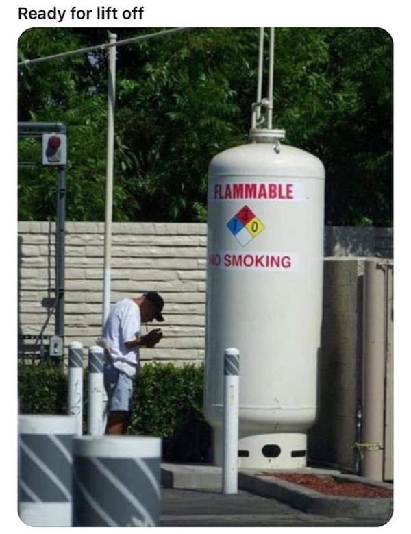 Not Very Smart People (29 pics)