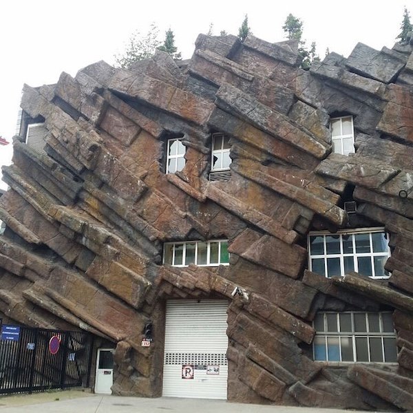 Weird Architecture (28 pics)