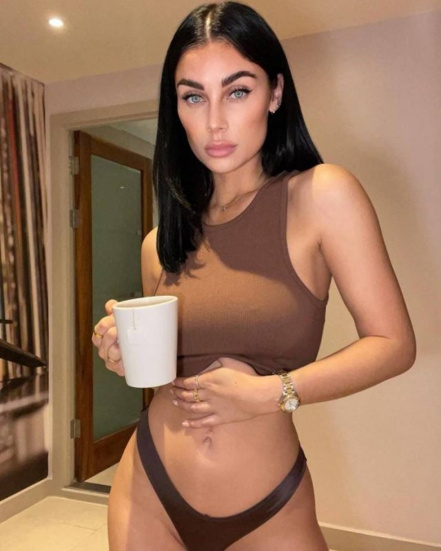 Girls With Beautiful Eyes (34 pics)