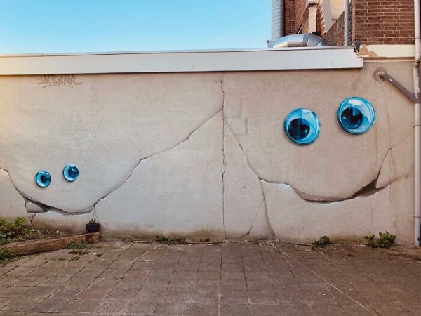 Cool Wall Art (26 pics)