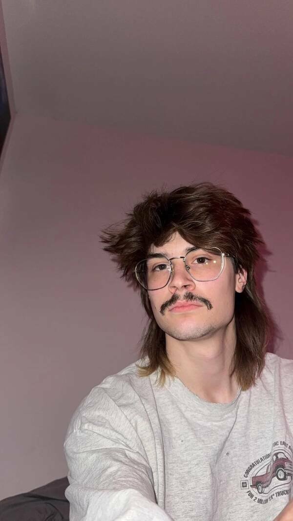Awful Haircuts (19 pics)