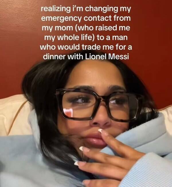Failed But Funny Emergency Contacts (24 pics)