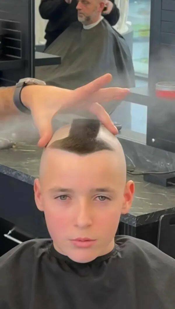 Awful Haircuts (23 pics)