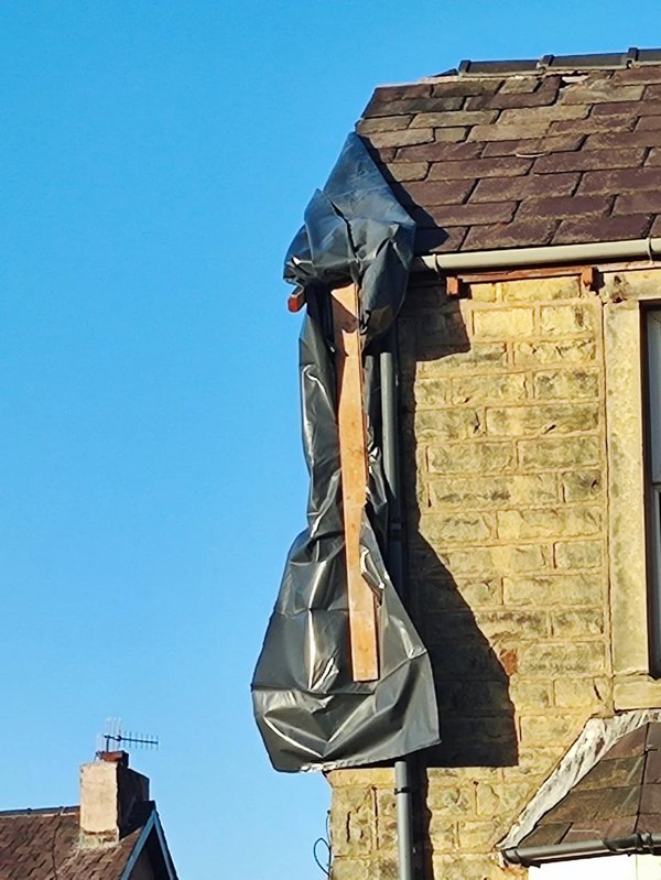 Strange Homeowners (23 pics)