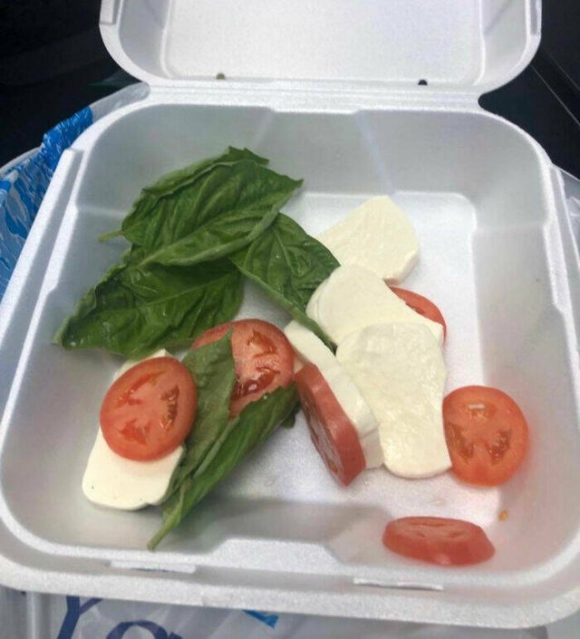 Failed Food Orders (25 pics)