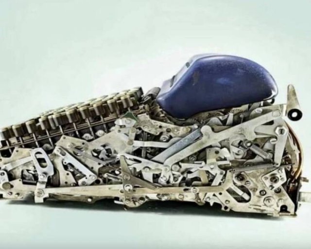 Fascinating Things (24 pics)