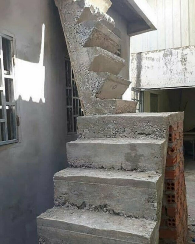 Failed Constructions (15 pics)