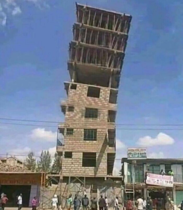 Failed Constructions (15 pics)