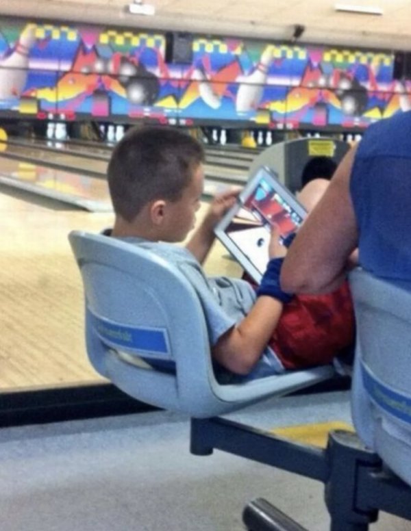 What Is Going On Here? (29 pics)