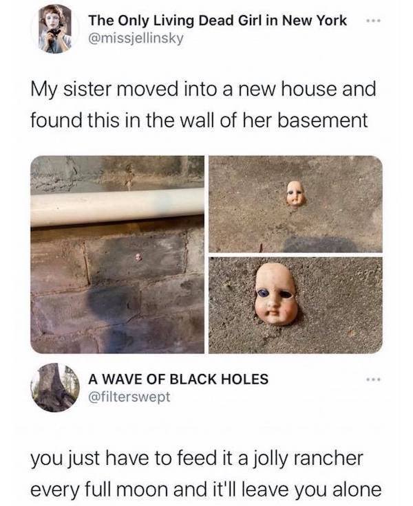 What Is Going On Here? (25 pics)