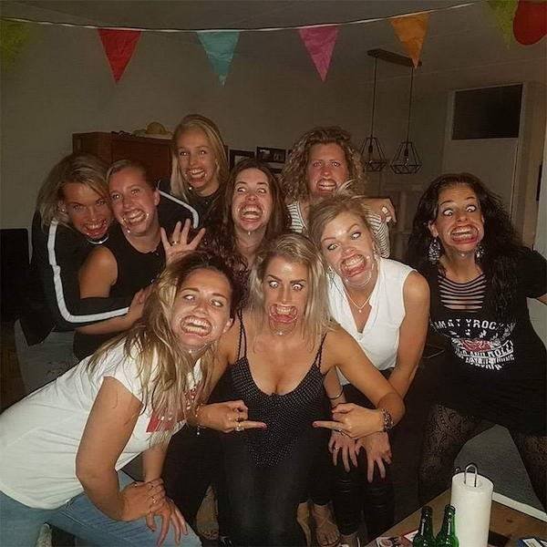 What Is Going On Here? (25 pics)