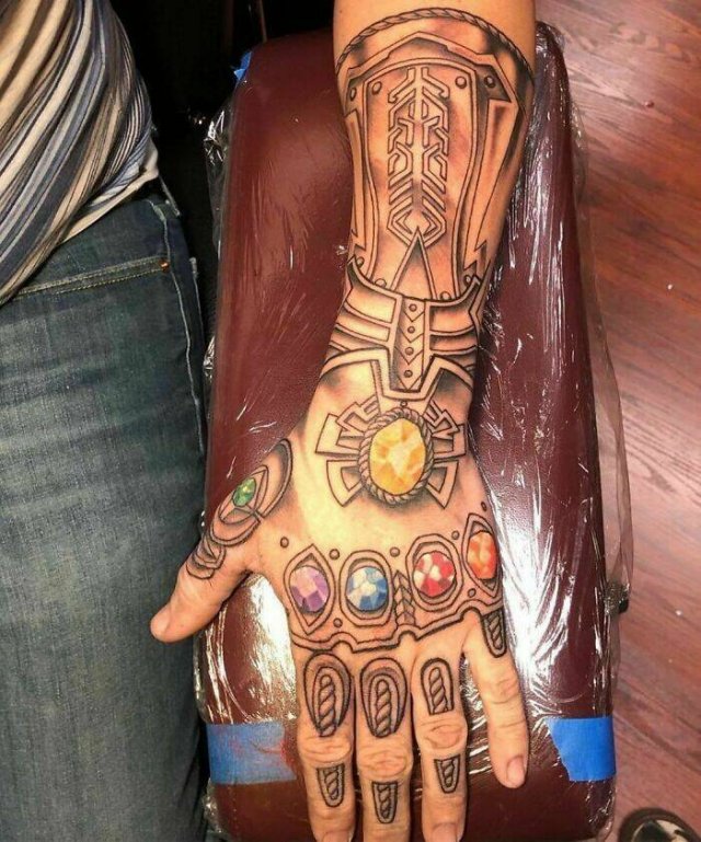 Cool Tattoos (16 pics)