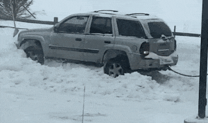 Weird Car Crashes (23 pics + 9 gifs)