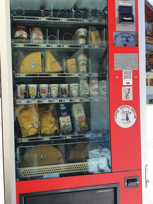 Interesting Finds From Different Countries (25 pics)