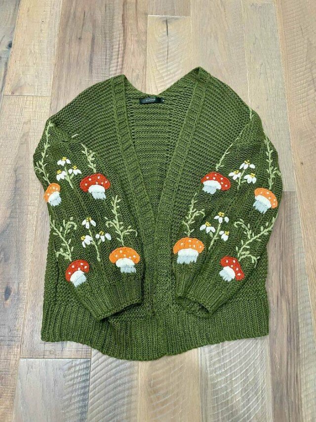 Treasures From Thrift Shops (25 pics)