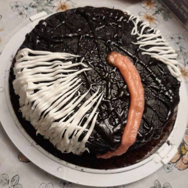 Failed Cakes (21 pics)